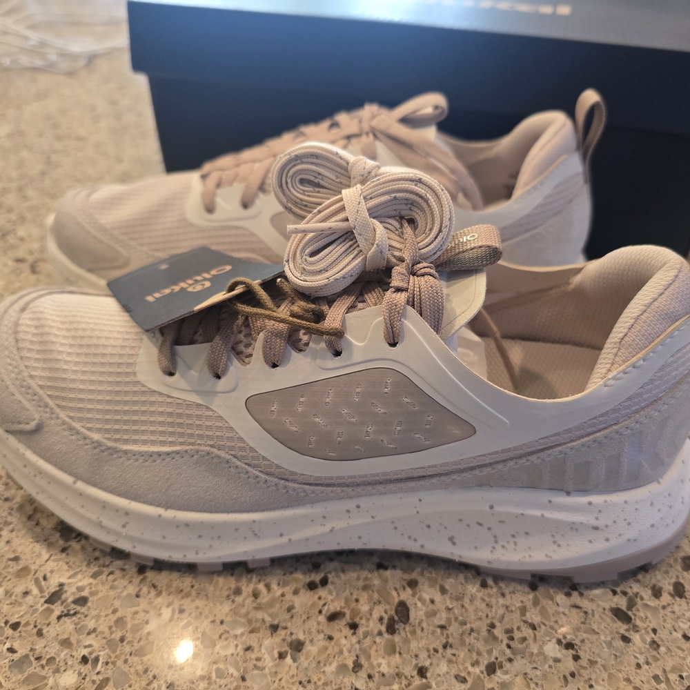 OluKai Beige Sneakers